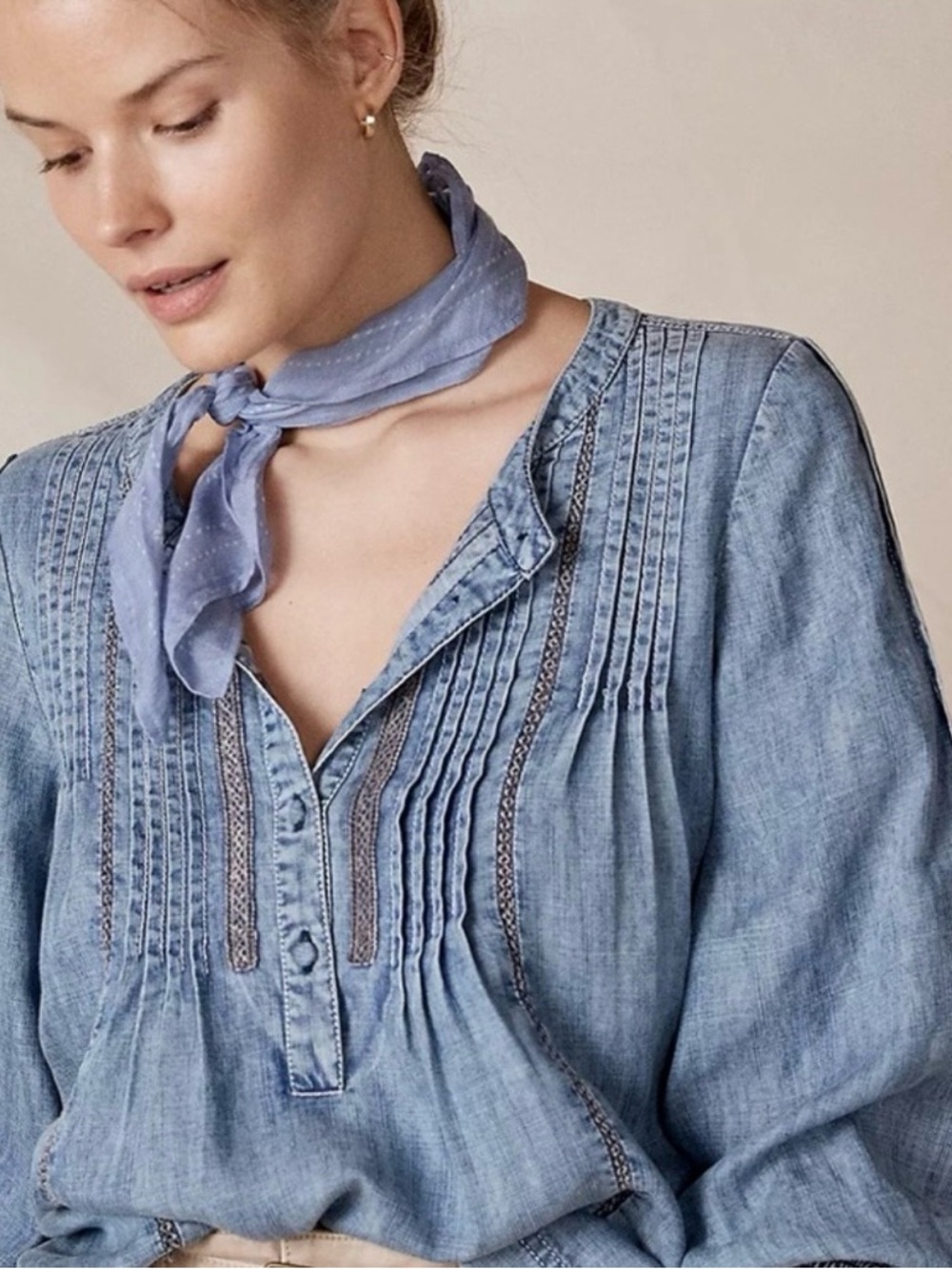 ANTHROPOLOGIE Pilcro Denim Pintuck Henley Blouse